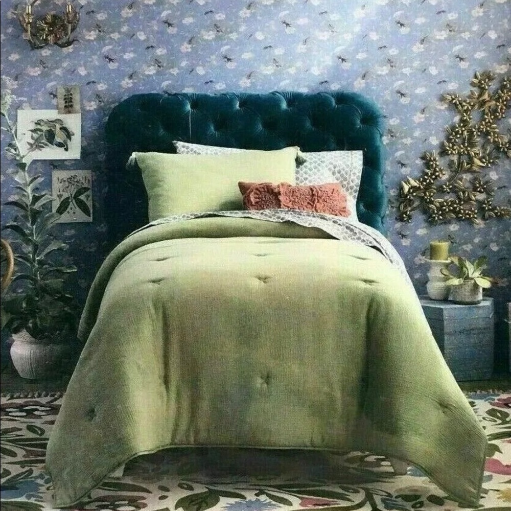Mint green Opalhouse Twin/XL comforter